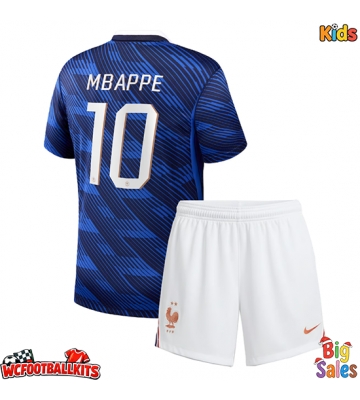 France Kylian Mbappe #10 Replica Home Stadium Kit for Kids World Cup 2026 Short Sleeve (+ pants)